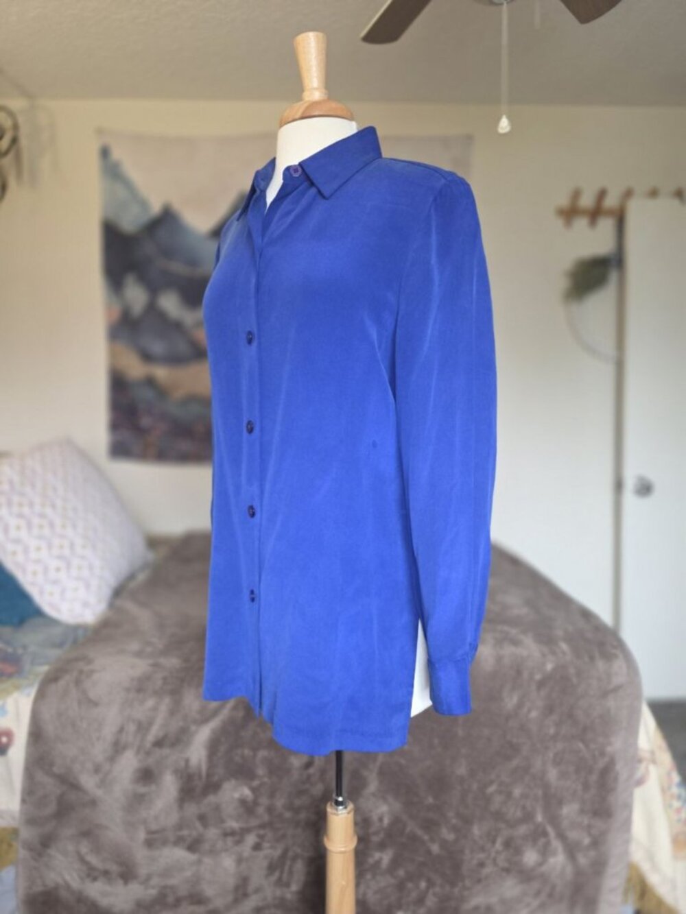 Josephine Chaus 100% Silk Blue Button Front Blouse Women's 12 Long Sleeve Top - Picture 4 of 14
